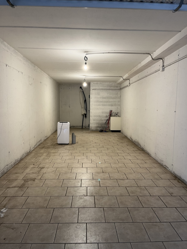 PROPONIAMO MINI APPARTAMENTO CON SPAZIO SCOPERTO ESCLUSIVO E GARAGE DOPPIO IN LOCAZIONE!
In centr...