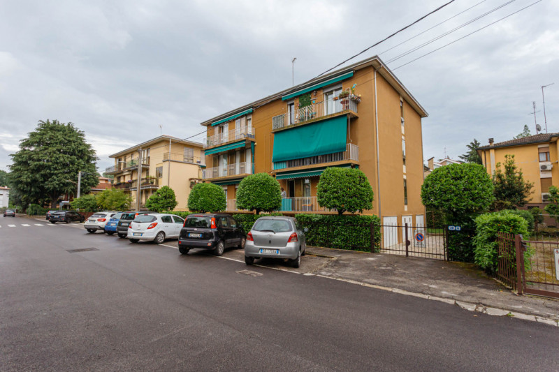 Arcella, San Bellino: appartamento in palazzina di sole sei unità con affaccio sul parco Quadrifo...