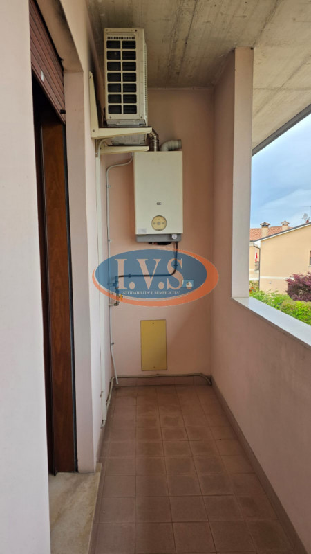 TORRI DI QUARTESOLO - Lerino (VI) proponiamo appartamento bicamere in affitto al secondo ed ultim...