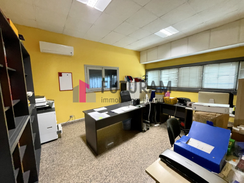 RIF: 160NMNM - FOSSO' (VE) - PER INFO 0444/310220

Propongo in affitto un capannone di 600 mq a F...