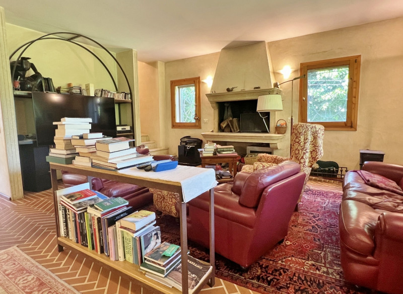 VILLA IN VENDITA AD ARCUGNANO, ZONA LAPIO - Rif. 8393

Scopri questa straordinaria villa situata ...