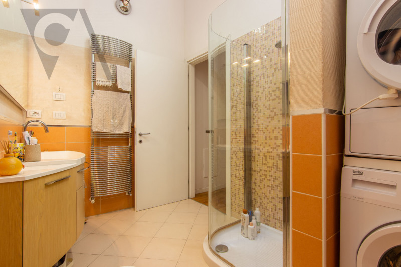 NOVENTANA - ELEGANTE DUPLEX
In una tranquilla zona residenziale, lontana dal traffico cittadino, ...