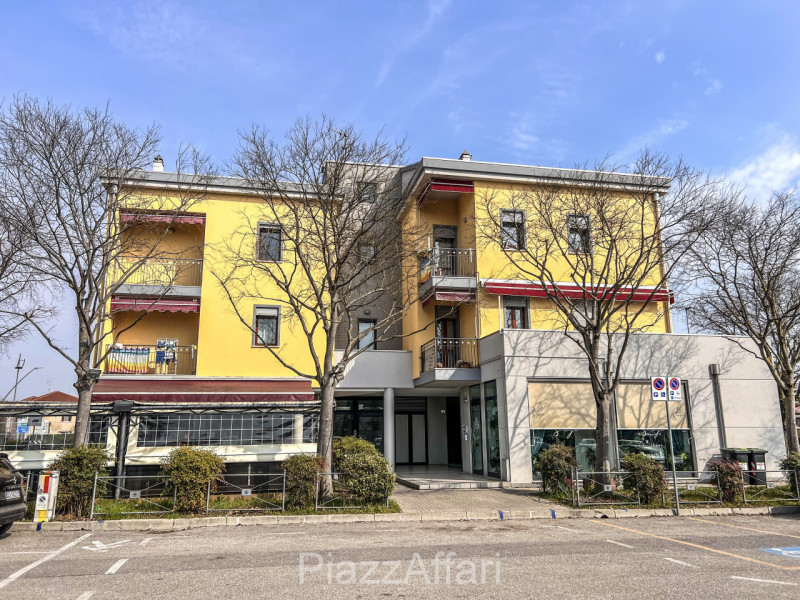 Meraviglioso Duplex con Travi a Vista – Spazio e Comfort a ridosso del centro storico di Piove di...