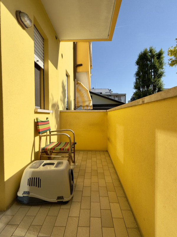 SARMEOLA CENTRO – Villetta a schiera con ingresso indipendente, taverna e garage

In posizione ce...