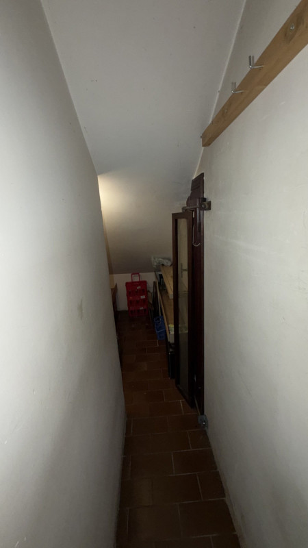 Scoprite un'opportunità unica nel cuore della zona residenziale di Ponte di Brenta. Questa villa ...