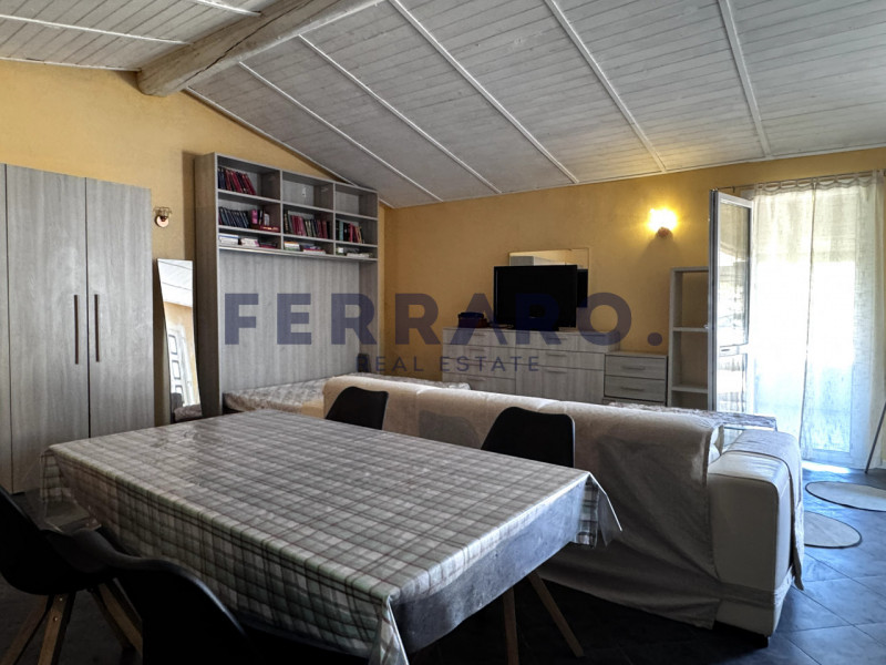 Treviso, zona San Pelaio. Codice YA7.

Proponiamo in affitto con contratto transitorio un luminos...