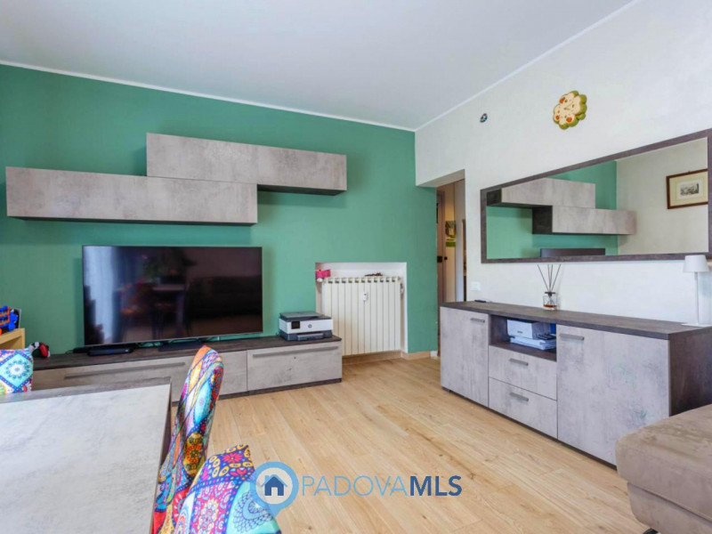 Immobile in esclusiva al Gruppo Padova MLS 

Arcella, San Bellino: appartamento in palazzina di s...