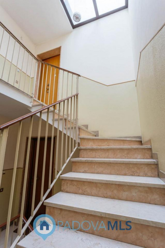 Immobile in esclusiva al Gruppo Padova MLS 

Arcella, San Bellino: appartamento in palazzina di s...