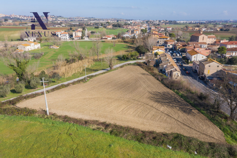 Terreno in Vendita