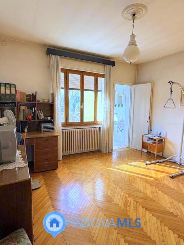 Immobile in esclusiva al Gruppo Padova MLS

Nel cuore del quartiere residenziale di Camin, a poch...