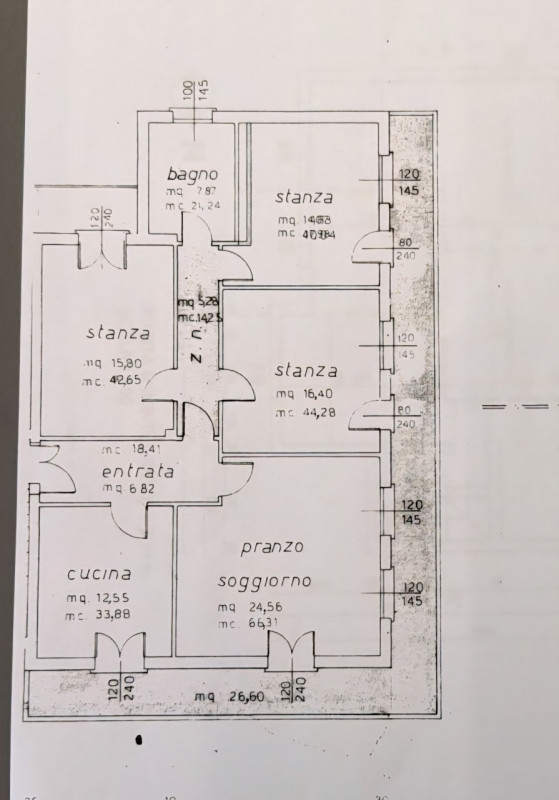 Proponiamo in affitto appartamento spazioso situato a Ospedaletto Euganeo, al primo ed ultimo pia...