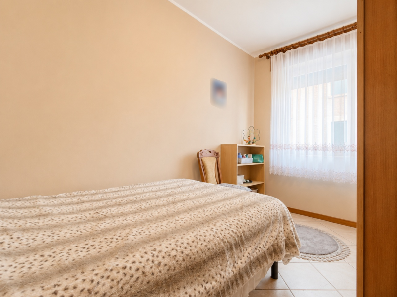 Scopri questa affascinante casa singola terratetto situata nel cuore di Villaverla, una località ...