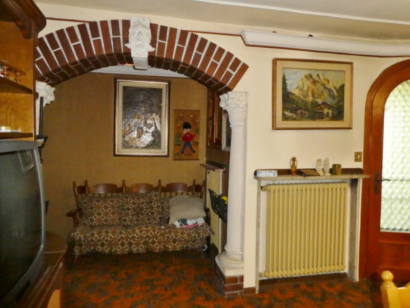 VILLINO SINGOLO DA RISTRUTTURARE IN POSIZIONE SEMICOLLINARE CON GIARDINO E VISTA PANORAMICA – Rif...