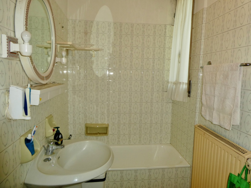 VILLINO SINGOLO DA RISTRUTTURARE IN POSIZIONE SEMICOLLINARE CON GIARDINO E VISTA PANORAMICA – Rif...
