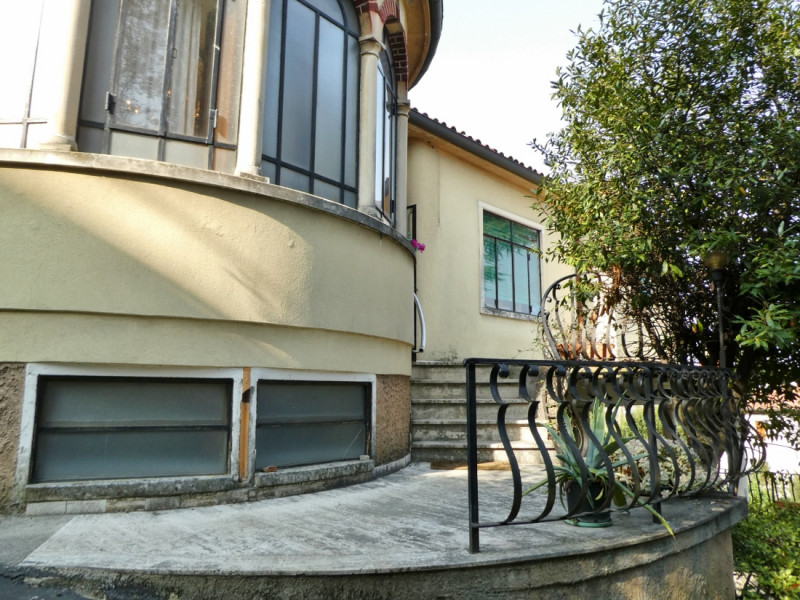 VILLINO SINGOLO DA RISTRUTTURARE IN POSIZIONE SEMICOLLINARE CON GIARDINO E VISTA PANORAMICA – Rif...