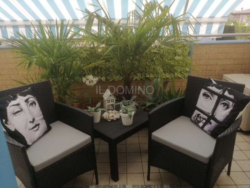 In centro a Fiesso D'artico, in zona tranquilla e residenziali comoda ai principali servizi, disp...