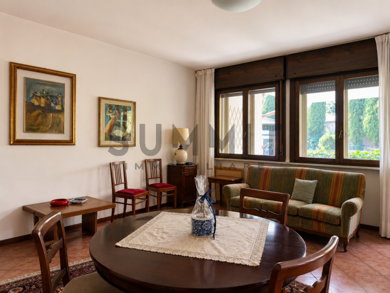 SCHIO – SS TRINITA’: interessante CASA A SCHIERA DI TESTA  completamente autonoma. Grande terrazz...