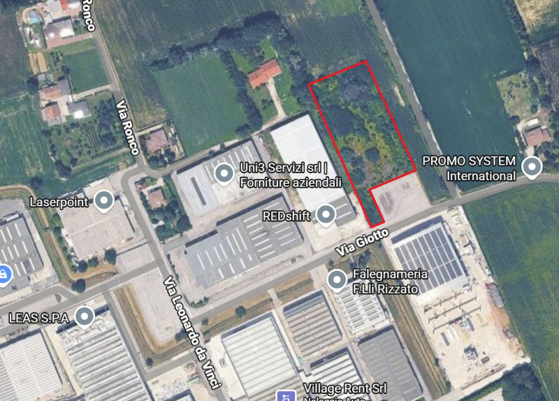 San Giorgio in Bosco: nella zona industriale artigianale di Paviola, quindi comodo alla strada st...