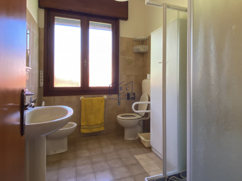 ODERZO - Treviso

Casa singola degli anni ’60 da ristrutturare. Situata in un contesto tranquillo...