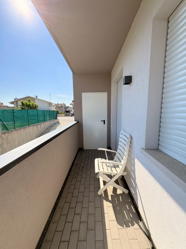Thiene centro: recente bicamere con giardino € 248.000,00

10.06.2026 OPEN HOUSE DAY dalle 17.30 ...
