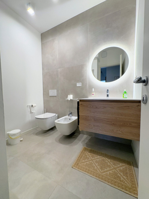 Thiene centro: recente bicamere con giardino € 248.000,00

10.06.2026 OPEN HOUSE DAY dalle 17.30 ...