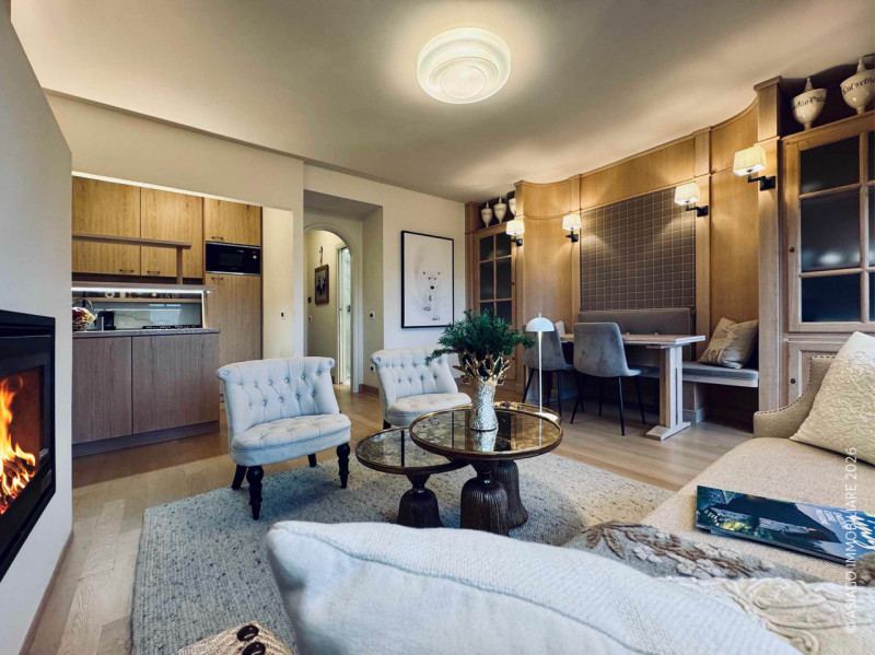 Asiago Immobiliare vi propone un’elegante e piacevole soluzione immobiliare: un bicamere recentem...