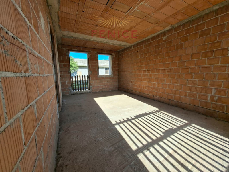 Immagina una casa indipendente dove il verde, la luce e la privacy diventano parte della tua quot...