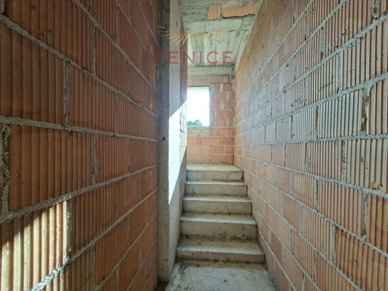 Immagina una casa indipendente dove il verde, la luce e la privacy diventano parte della tua quot...