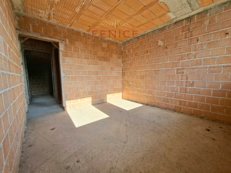 Immagina una casa indipendente dove il verde, la luce e la privacy diventano parte della tua quot...
