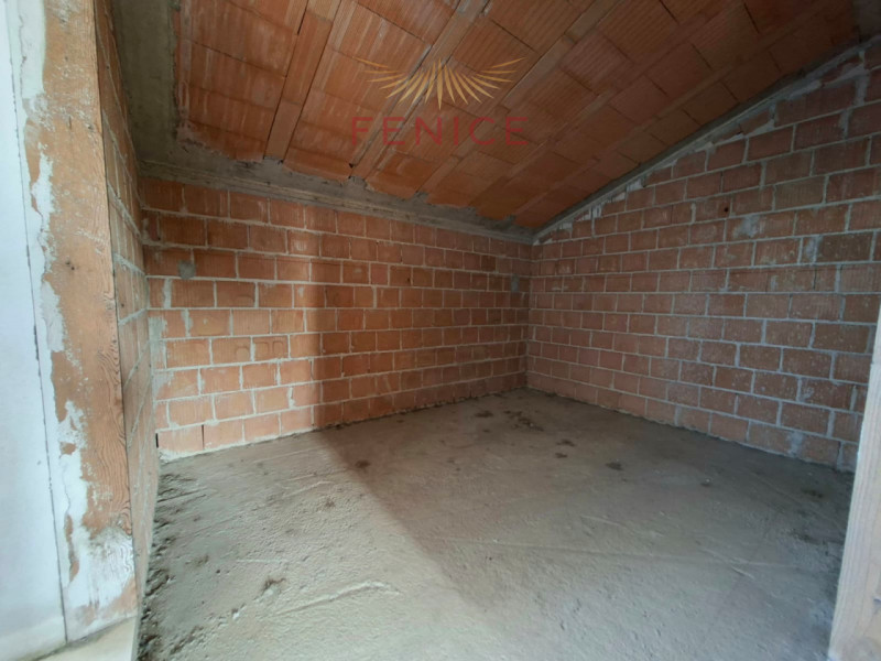 Immagina una casa indipendente dove il verde, la luce e la privacy diventano parte della tua quot...