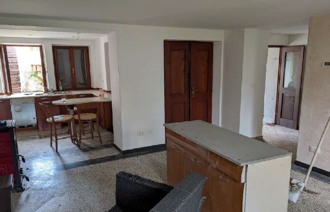 Rif. A.A.51-25

Vendita all'asta - casa a schiera su due piani in data 1 luglio 2026

Descrizione...