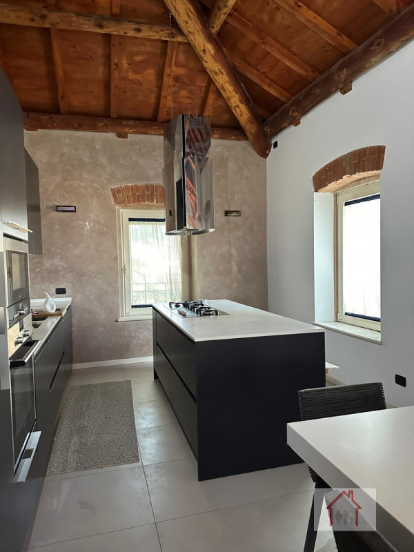 Rif: DV117
X Info - Denis: 340.254.07.85

Piovene Rocchette (VI)

Opportunità unica di investimen...