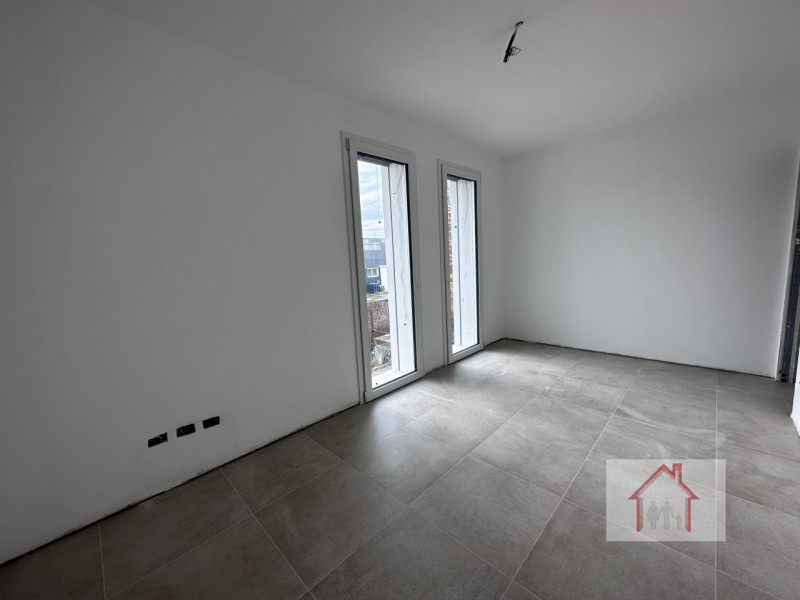 Rif.:PA242 Per informazioni Paolo 3488545745
Giavera del Montello
Nuovo e Indipendente: Splendido...