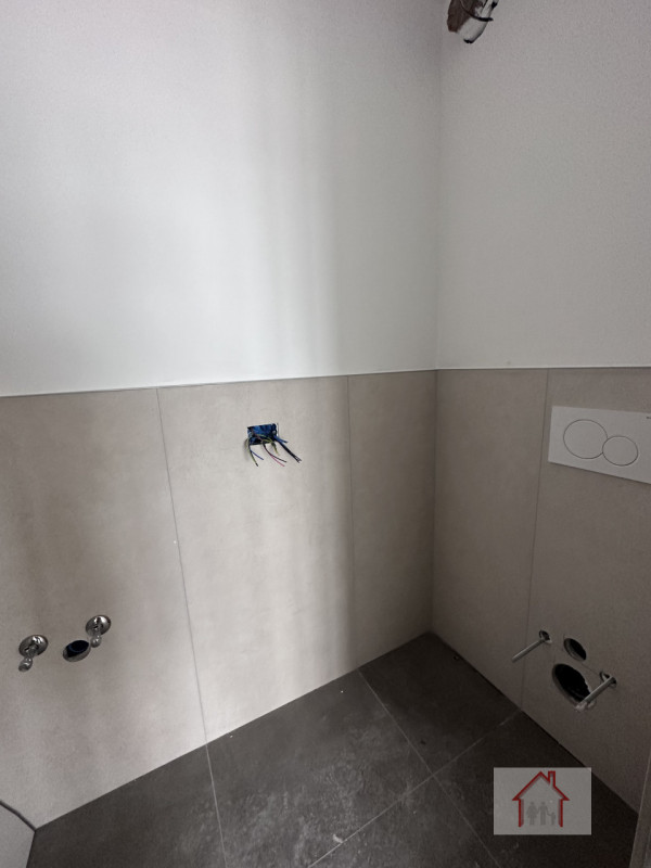Rif.:PA242 Per informazioni Paolo 3488545745
Giavera del Montello
Nuovo e Indipendente: Splendido...