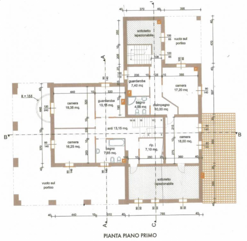 Nel cuore del paese, inserita in un elegante quartiere residenziale, proponiamo in vendita un'aff...