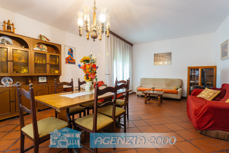OCCASIONE IMPERDIBILE AD ARRE !!! BELLA PORZIONE DI BIFAMILIARE IN ORIZZONTALE DAI GRANDI SPAZI C...