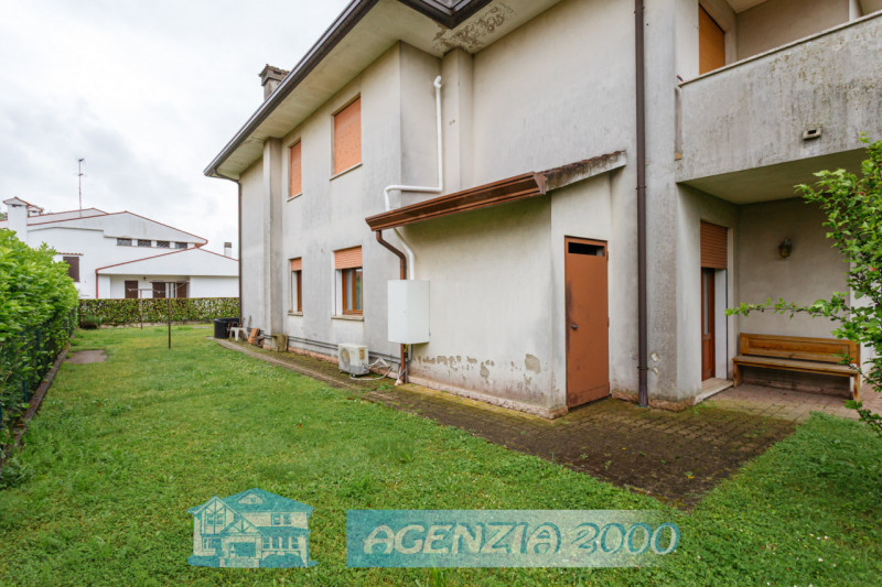 OCCASIONE IMPERDIBILE AD ARRE !!! BELLA PORZIONE DI BIFAMILIARE IN ORIZZONTALE DAI GRANDI SPAZI C...