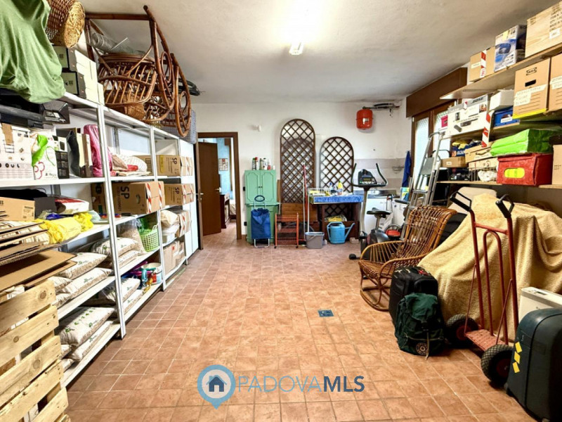 Immobile in esclusiva al Gruppo Padova MLS

SAN BELLINO - ARCELLA: In un contesto residenziale tr...