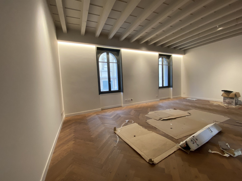 Nel suggestivo scenario del centro storico di Verona, a pochi passi dall’Arena e dalle principali...