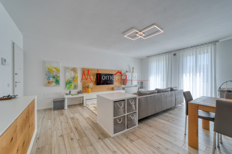 POLVERARA (rif:A2205-R): Nel cuore del quartiere, proponiamo un esclusivo appartamento quadriloca...