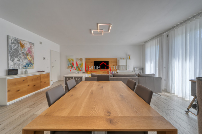 POLVERARA (rif:A2205-R): Nel cuore del quartiere, proponiamo un esclusivo appartamento quadriloca...