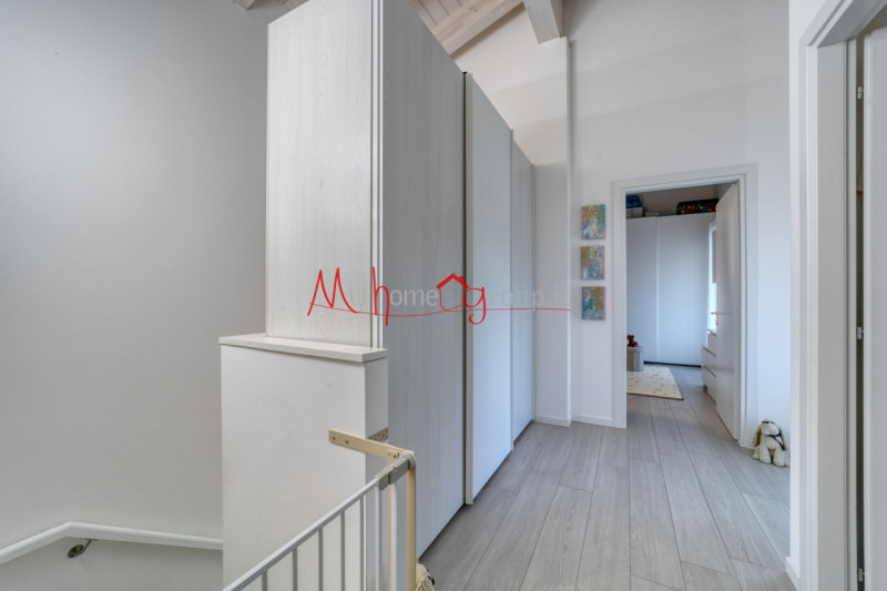 POLVERARA (rif:A2205-R): Nel cuore del quartiere, proponiamo un esclusivo appartamento quadriloca...