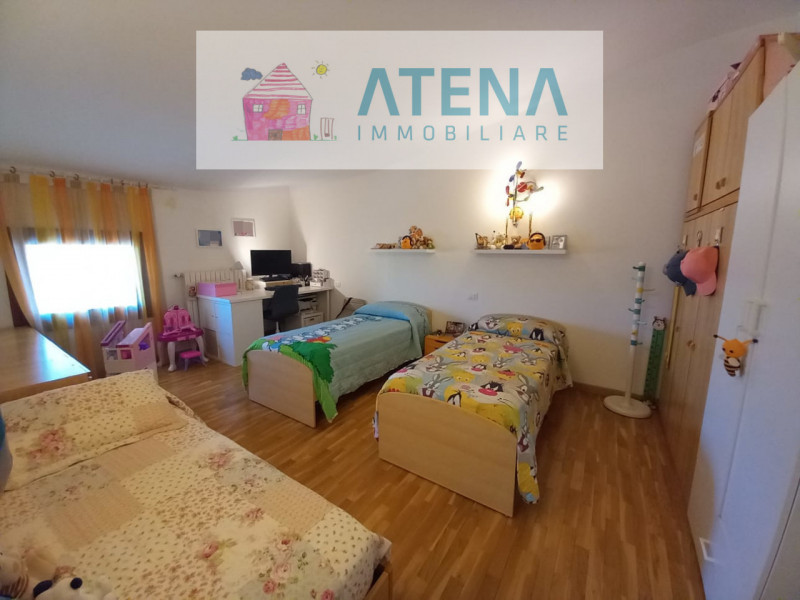 rif. 26623

RUBANO

Se cerchi una casa spaziosa, moderna e senza alcun lavoro da fare, questo app...