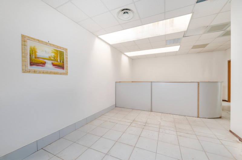Proponiamo in vendita un ampio ufficio di circa 96 mq situato nel comune di San Donà di Piave, id...
