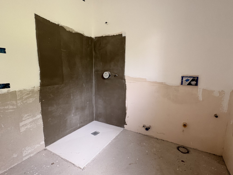 Scopri questa splendida villa bifamiliare di oltre 190 mq situata nel cuore di Noventa Padovana, ...