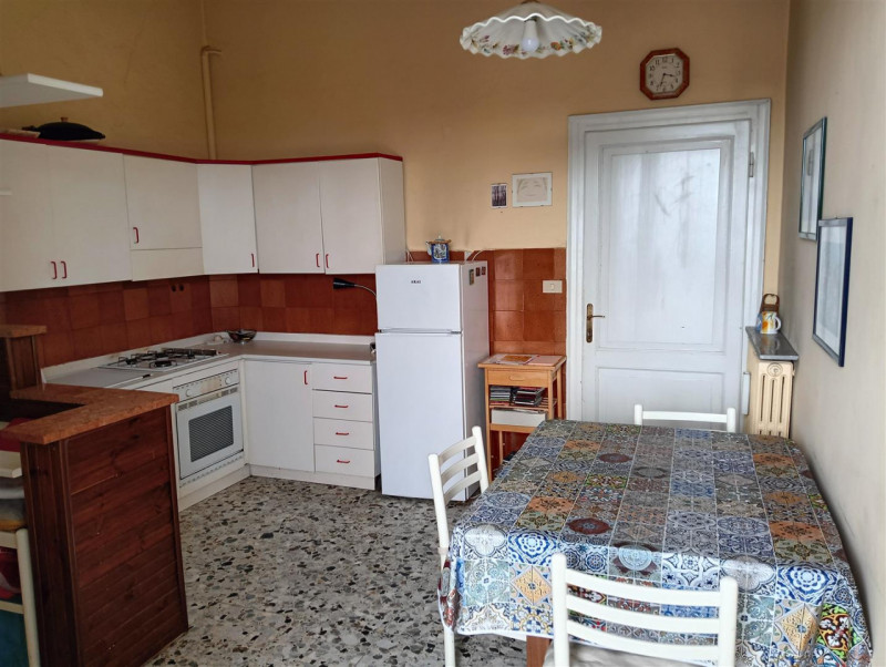 Nel cuore di Cittadella, a pochissimi passi dalle suggestive mura storiche, proponiamo in vendita...