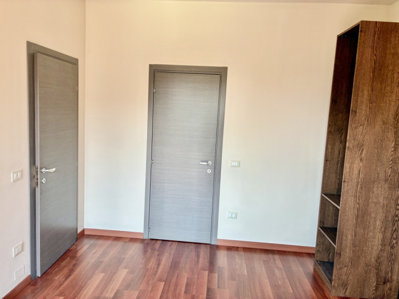 (Per INFO Monica 3482688677) A Padova, nella tranquilla e ricercata zona residenziale di Pontevig...
