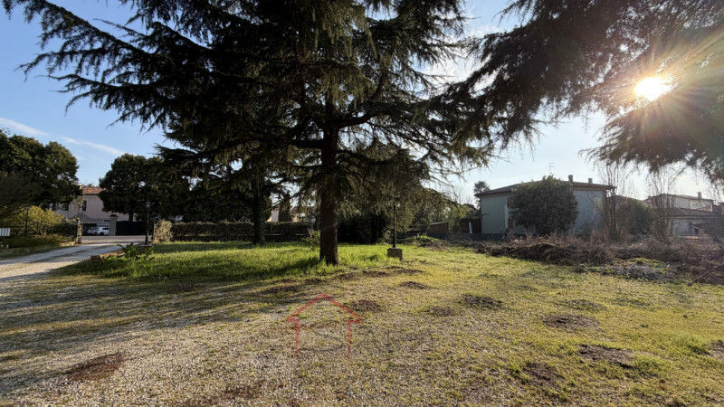 --- annuncio pubblicato con GESTIONALEIMMOBILIARE.it
