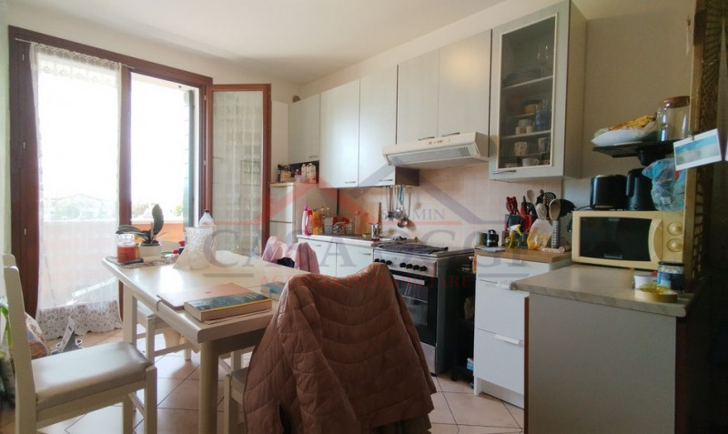 RIF.469A - Bresseo di Teolo

Proponiamo in vendita appartamento posto nel centro residenziale di ...
