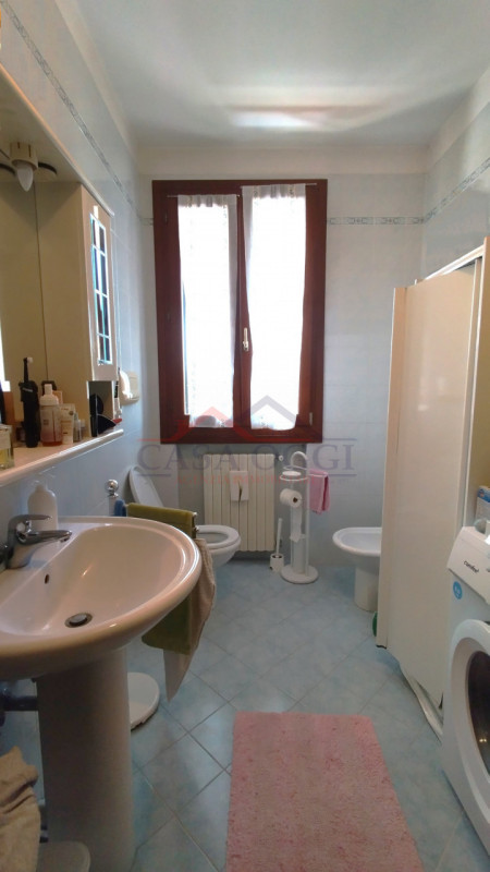 RIF.469A - Bresseo di Teolo

Proponiamo in vendita appartamento posto nel centro residenziale di ...